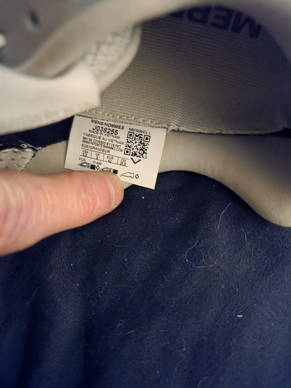 Merrell Light Gray and White Gore-Tex Athletic Shoes. Worn 4 Times. - Picture 5 of 6
